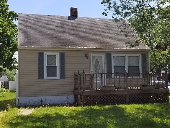 2nd image of 218 N Fulton Ave