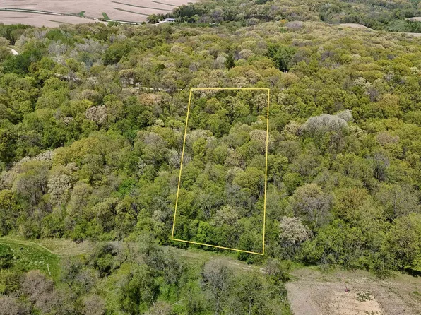 Boulder Cemetery Rd, Central City, IA 52214