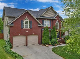 1830 Autumn Bluff Rd, Knoxville, TN 37932