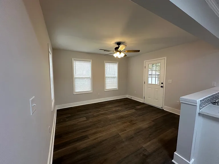 1520 Cherry Hill Rd SW — Photo 6