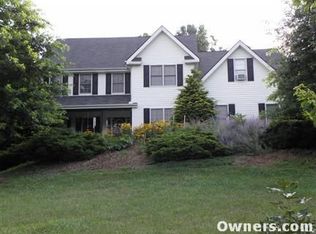 24 Roseanne Ln, Fairview, NC 28730
