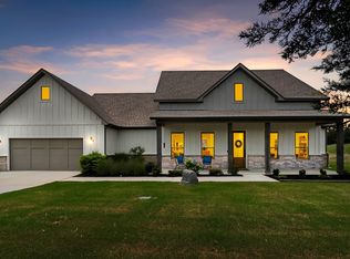 2020 Redemption Dr, Weatherford, TX 76088