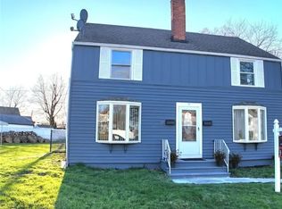 24 Garden Rd, Cheektowaga, NY 14225