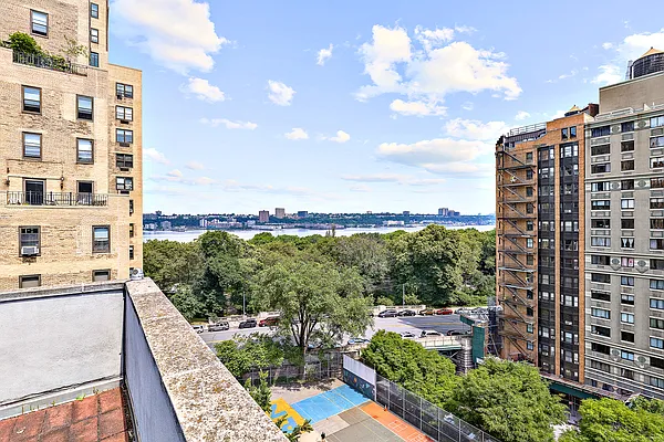 Rented by Compass | media 15