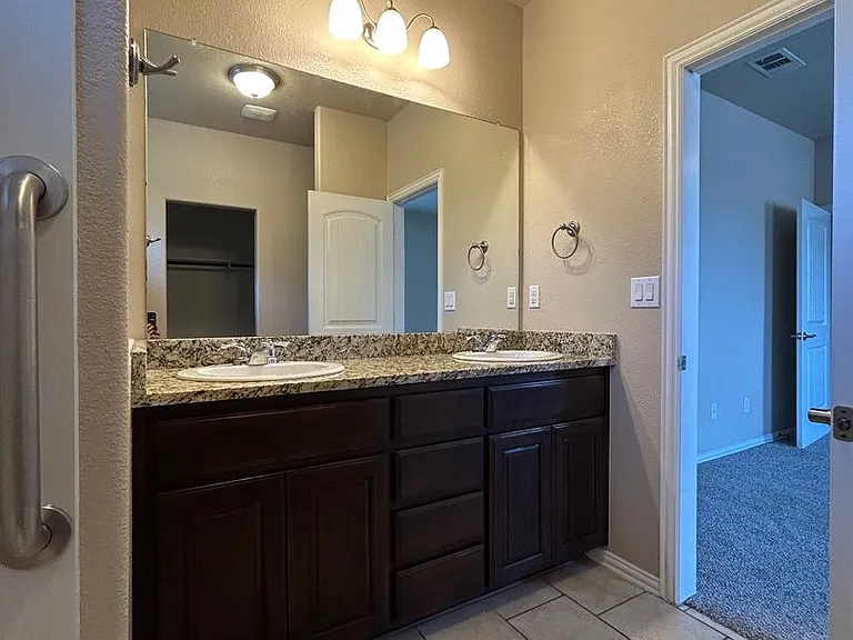 6917 Brooks Ranch Rd — Photo 15