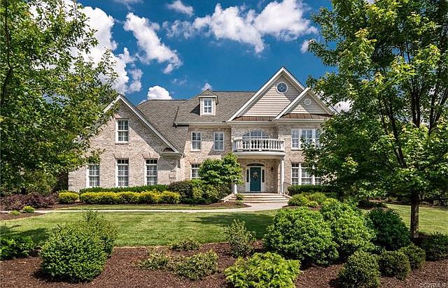 1st image of 2773 Royal Crest Dr