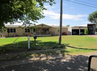 300 E Water St, Miami, TX 79059