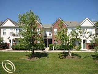 3rd image of 3207 Golden Eye Ln #21