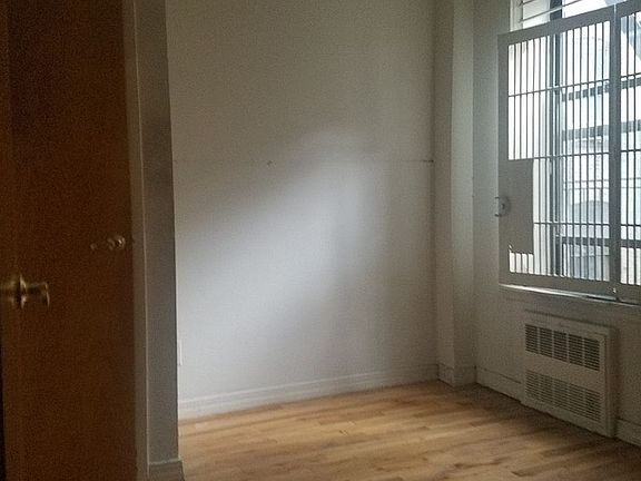 2nd image of 123 E 102nd St APT 5F