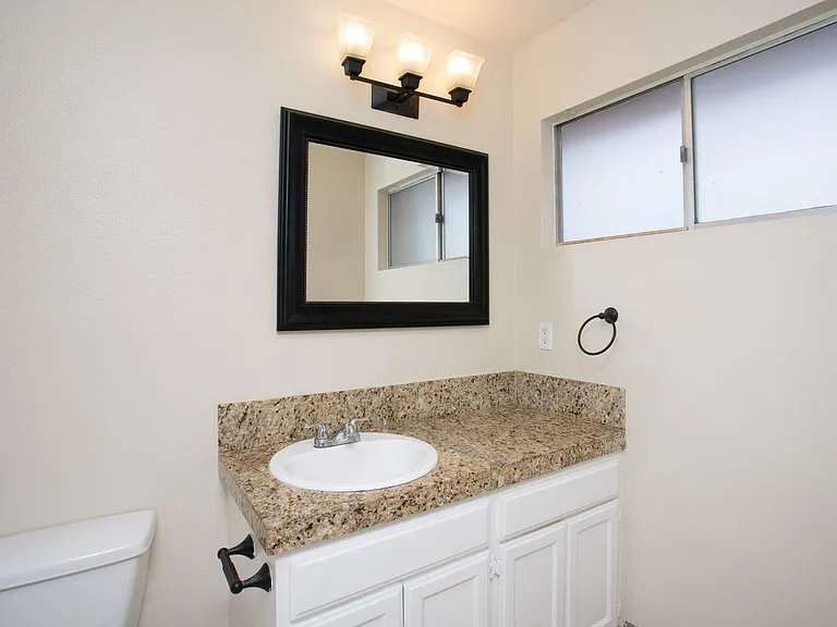 73355 Guadalupe Avenue — Photo 73