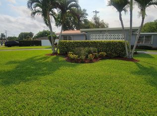 1553 W River Dr, Margate, FL 33063