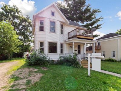 127 North Madison Street, Stoughton, WI, 53589