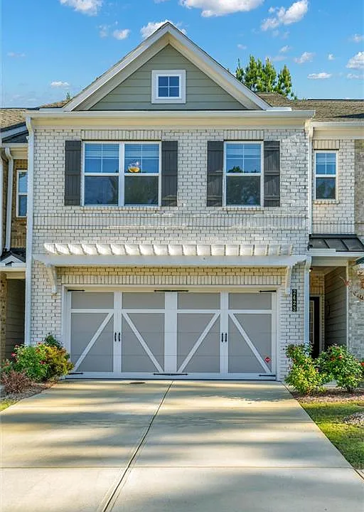 2423 Chene Dr