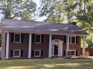 212 Ridge Wood St, Stoneville, NC 27048
