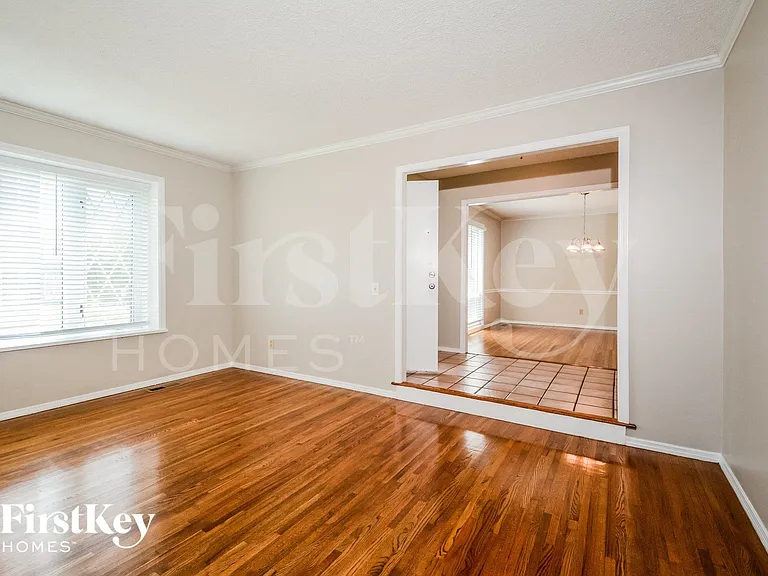 1731 Wishingwell Dr — Photo 3