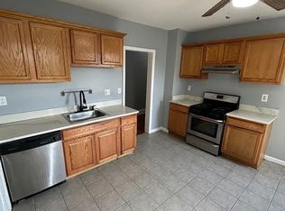 1018 Hancock Ave FLOOR 3, Bridgeport, CT 06605