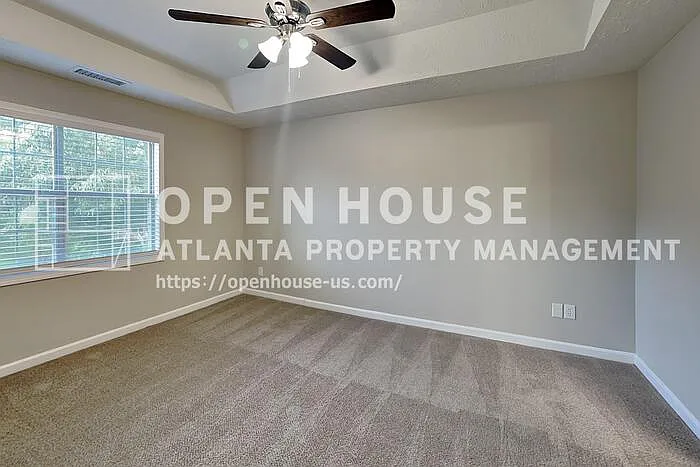 6161 Longwood Chase — Photo 10