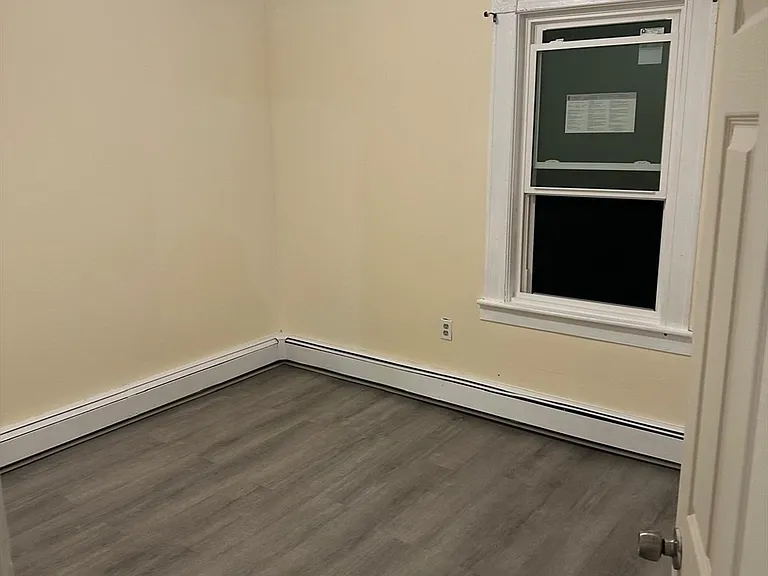 10 Willow St #3 — Photo 2