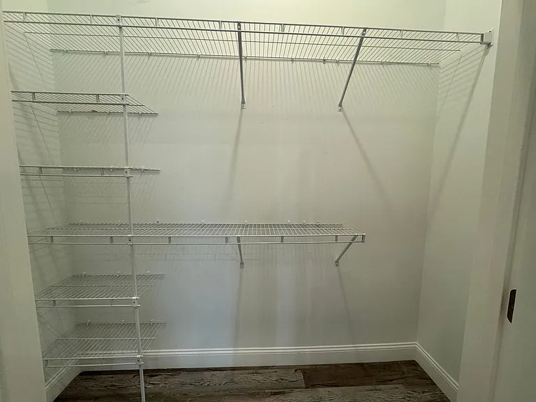 38 Walnut Ave — Photo 7