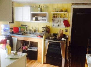 12512 Braddock Rd, Fairfax, VA 22030