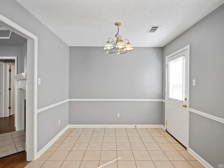 17 Azalea Dr — Photo 13