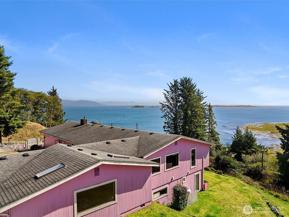1st image of 193 Robert Gray Drive SW