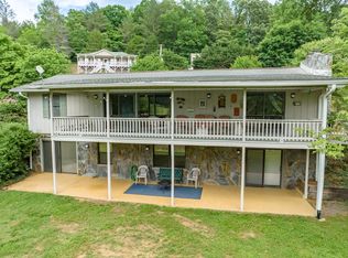 774 Mill Creek Rd, Franklin, NC 28734