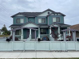 1220 19th St #1216, Anacortes, WA 98221