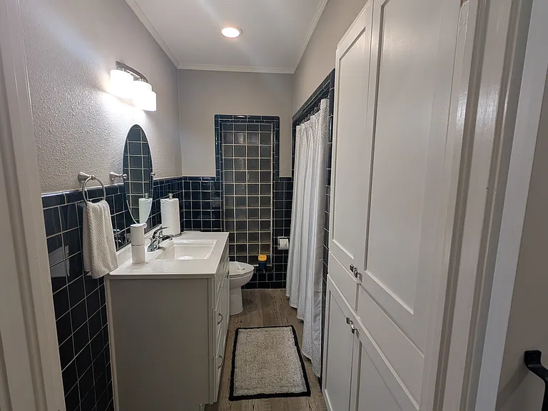The PRIVATE bathroom.