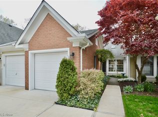 31825 Bayview Dr APT 120, Avon Lake, OH