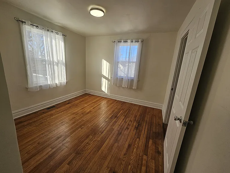 1st Bedroom, 2nd floor