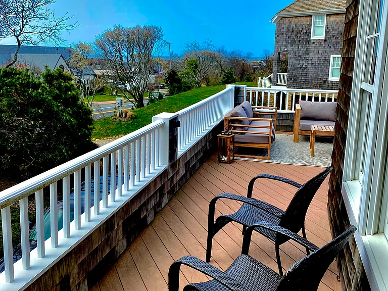843 Montauk Hwy — Photo 11