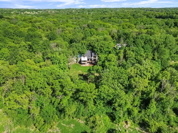 8530 Valley View Ct, Prior Lake, MN 55372