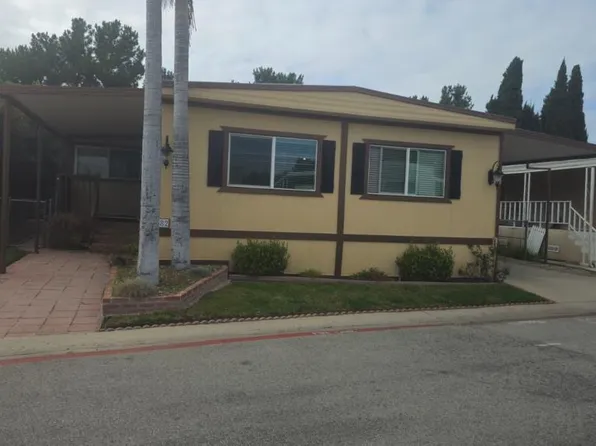 182 Calle De La Rosa #182, Camarillo, CA 93012