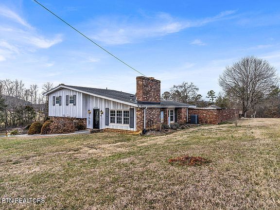 2nd image of 221 Brakebill Rd