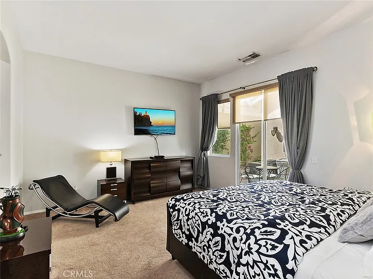 48957 Heifitz Dr — Photo 19