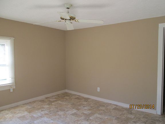 2nd image of 3709 Woodbury Pike
