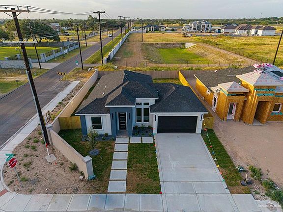 2nd image of 801 Corales St