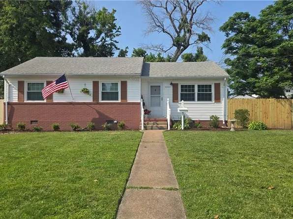 5604 Pontiac Rd, Virginia Beach, VA 23462