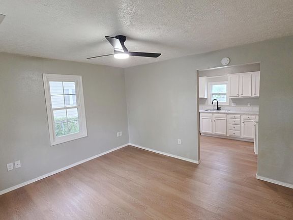 5th image of 2544 W State Street