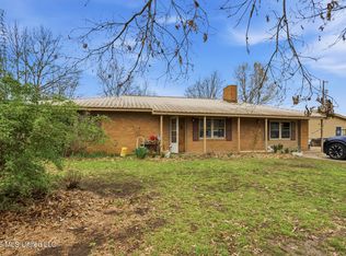 2729 Davis Rd, Benton, MS 39039