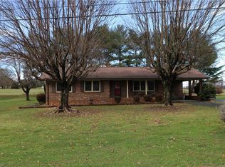 215 Freeman St, Dobson, NC 27017