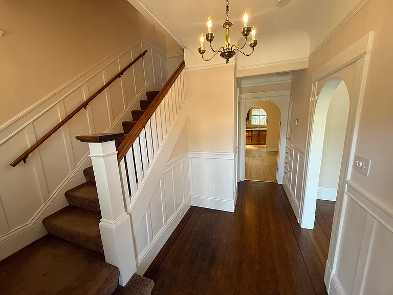 1714 Castro St — Photo 2