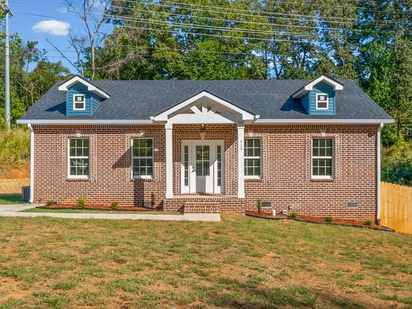 613 Hill Rd, Clarksville, TN 37040