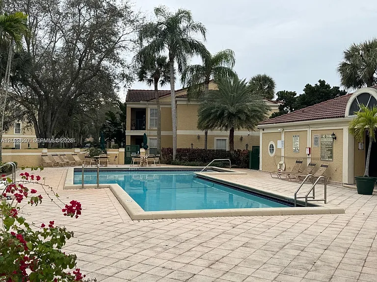 995 Riverside Dr #111 — Photo 13