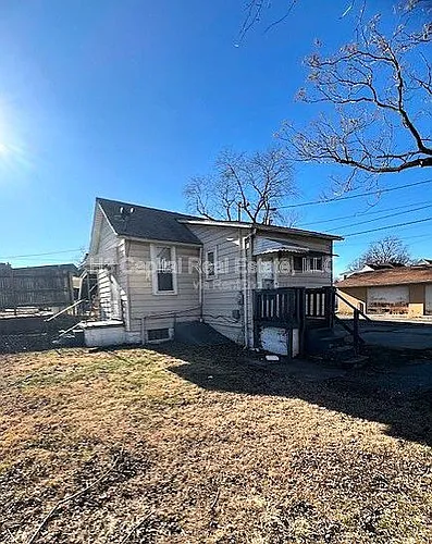 809 Greenwood St Photo 1