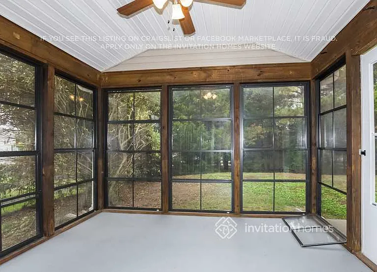 1030 Whippoorwill Ln — Photo 13