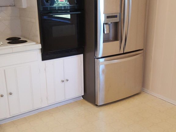 4th image of 10831 Cromwell Dr