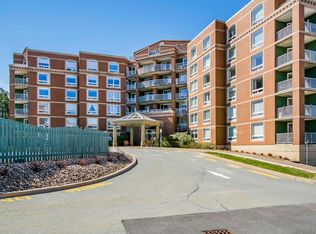 40 Regency Park Dr #108, Halifax, NS B3S 1L4