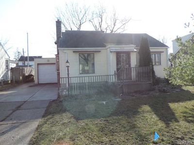 344 W Girard Blvd, Buffalo, NY, 14217